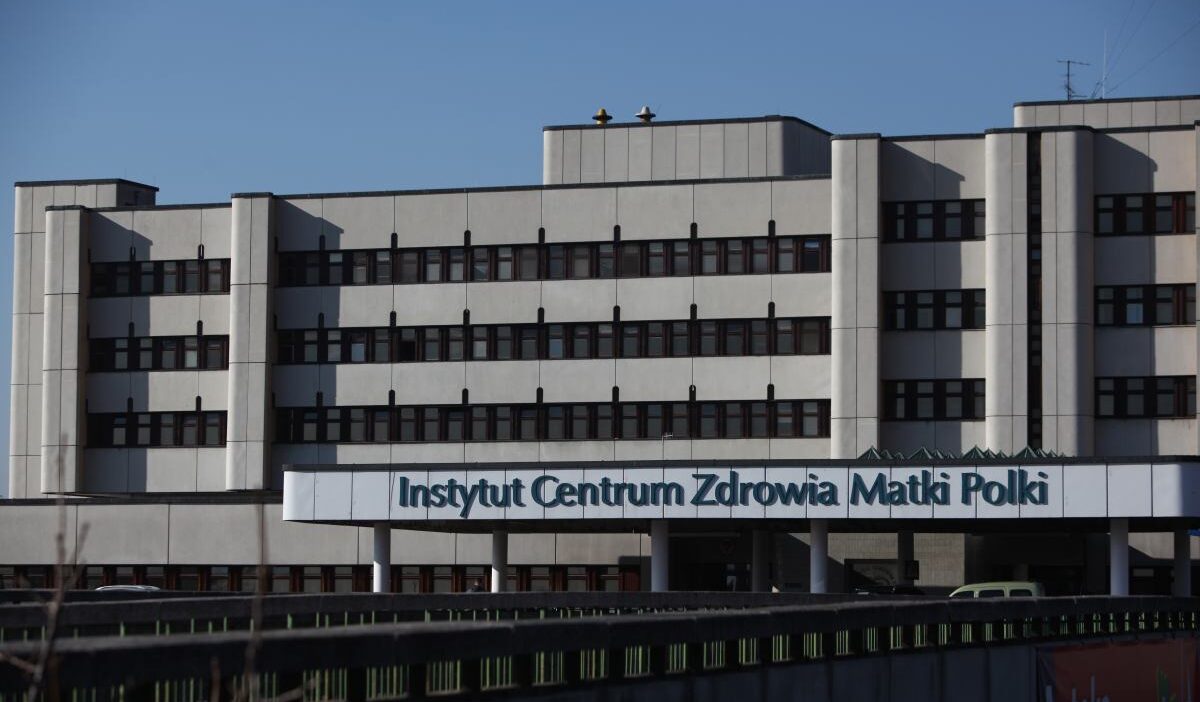 Polonya da hastanede elektrik arizasi yenidoganlar tahliye edildi 68639
