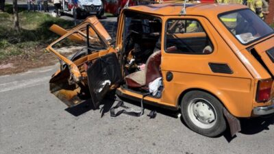 Polonya da i ki aracli kaza bir yarali hava yoluyla hastaneye kaldirildi 68196