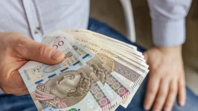 Polonya da i s kanunu nda duzenleme calisan haklarina yonelik cezalar artiriliyor 71476