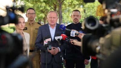 Polonya’da karol nawrocki’nin ailesinin i̇kamet ettiği evi hedef alan asılsız i̇hbar 2 Polonya da karol nawrocki nin ailesinin i kamet ettigi evi hedef alan asilsiz i hbar 72642