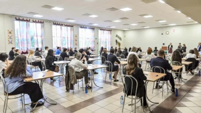 Polonya da matura sinavinda fotograf skandali soru kacaklari hakkinda sorusturma baslatildi 68422