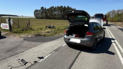 Polonya da motosikletli ile otomobil carpisti dk48 de trafik durdu 67884