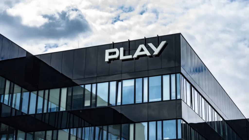 polonya da play operatorunun sebekesinde buyuk ariza milyonlarca kullanici etkilendi 69053