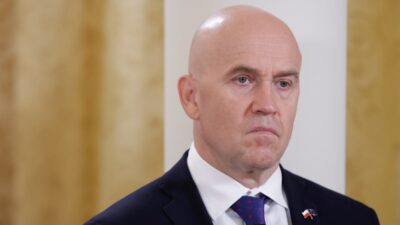 Polonya’da yargı krizi: krs üyeliği seçimi ve i̇stifa kararları 2 Polonya da yargi krizi krs uyeligi secimi ve i stifa kararlari 70733