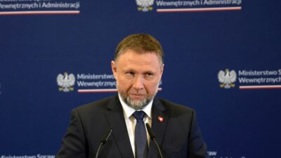Polonya da yurt disinda kurulan escinsel evliliklerin tesciline yasal duzenleme 72232