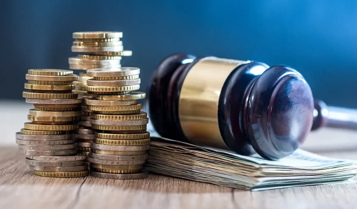 Polonya i s kanunu nda yeni duzenleme calisan haklarini i hlal edenlere yuksek para cezasi geliyor 69914