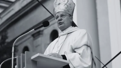 Polonya katolik kilisesi nin onemli i simlerinden baspiskopos j zef michalik vefat etti 68336