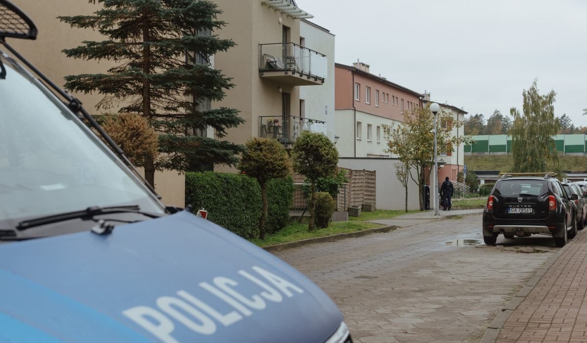 Polonya nin lubin kentinde silahli saldiri firari supheli olu bulundu 69994