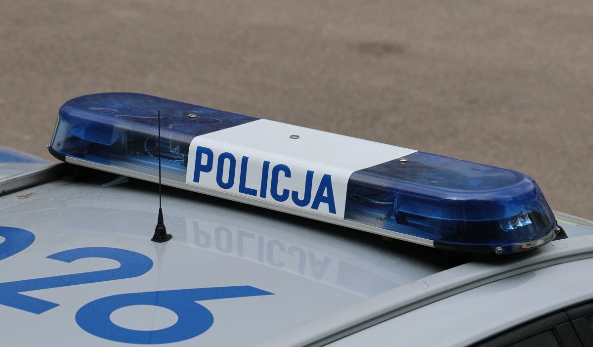 Polonya nin p ock kentinde polisin mudahale ettigi sahis hayatini kaybetti 74020