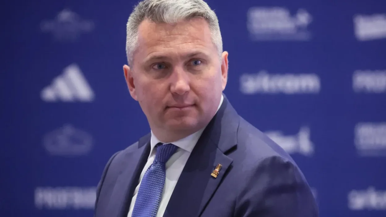 Polonya olimpiyat komitesi nde baskanin gorevden alinmasi talebi kurulda engellendi 72301