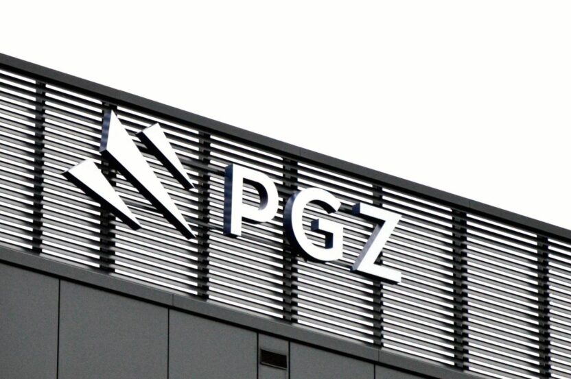 Polonya savunma sanayii sirketi pgz de casusluk suphesiyle tutuklama 73733