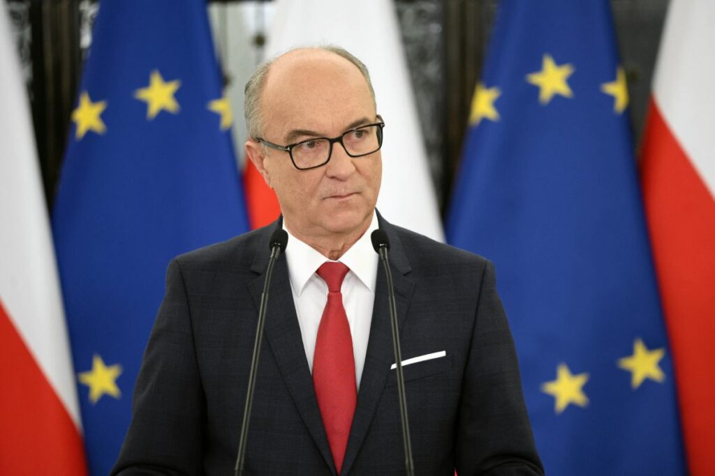 polonya sejm inde siyasi diyalog krs uyeligi secimleri ve tartismalar 70075