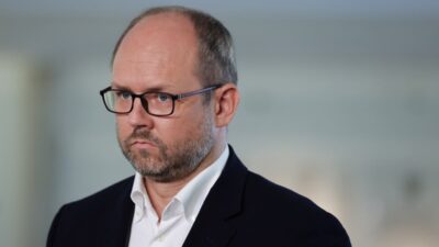 Polonya senatosu'nun i̇klim politikası referandumuna reddi sonrası siyasi tartışmalar sürüyor 4 Polonya senatosu nun i klim politikasi referandumuna reddi sonrasi siyasi tartismalar suruyor 71921