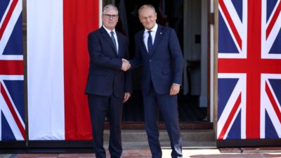 Polonya ve birlesik krallik arasinda stratejik guvenlik ve savunma i s birligi anlasmasi 73327