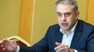 Polonyali bakan gawkowski sol yeni anayasa konseyi ne katilmayacak 67806