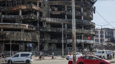 Rusya nin kiyiv e yonelik saldirilari ve batili diplomatik misyonlara tahliye cagrisi 73183