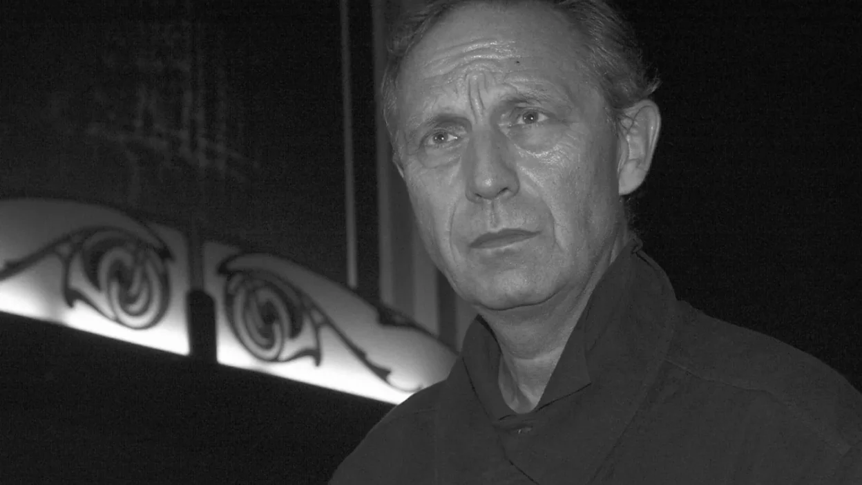 Senator hukukcu ve sinemaci krzysztof piesiewicz 80 yasinda hayatini kaybetti 71085