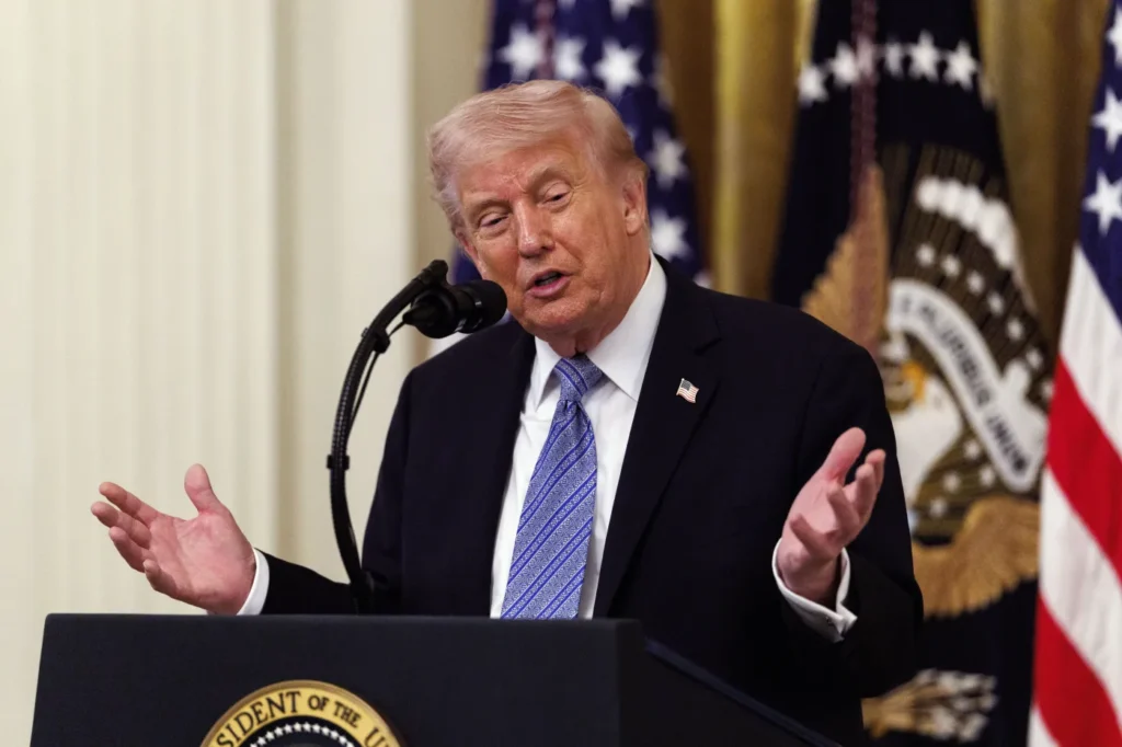 trump ab menseli otomobillere yonelik gumruk vergisi artirimini 4 temmuz a erteledi 69255