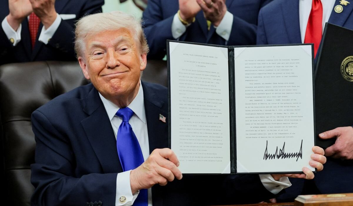 Trump i ran operasyonuna yasal sureyi asarak son verdigini duyurdu 67942