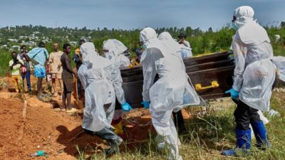 Uganda ebola salgini nedeniyle kongo demokratik cumhuriyeti sinirini kapatti 73369