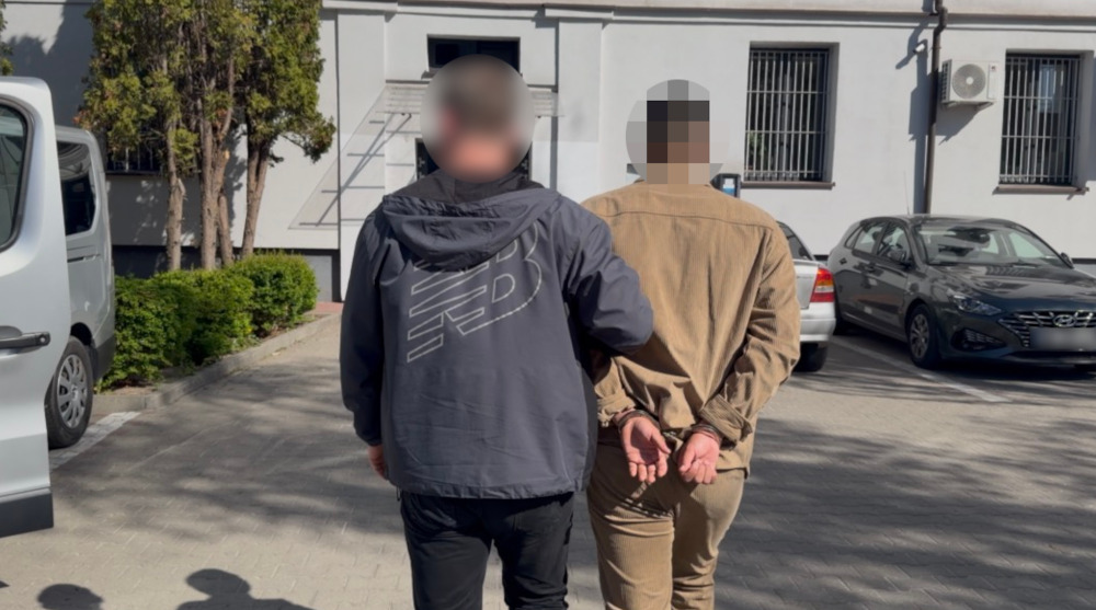 Uzbekistan vatandasi banka ve polis dolandiriciligi suphesiyle tutuklandi 68793