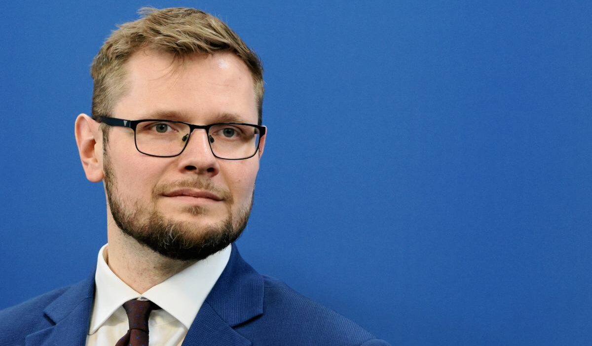 Varsova bolge mahkemesi micha wo hakkindaki adli kontrol ve mal varligi tedbirlerini kaldirdi 73579