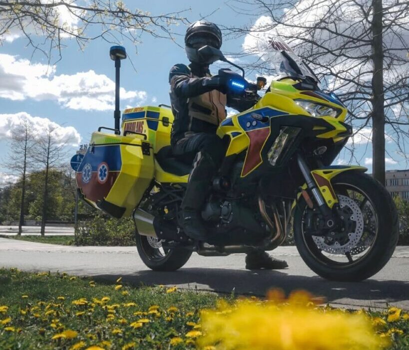 Varsova da i lk devlet destekli motoambulans hizmete basladi 67890