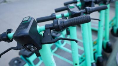Varşova'da kiralık elektrikli scooter kullanımına yeni düzenleme 3 Varsova da kiralik elektrikli scooter kullanimina yeni duzenleme 72346