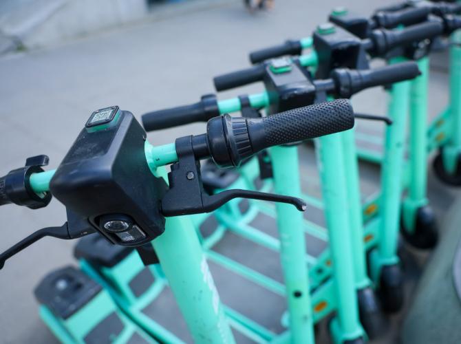 Varsova da kiralik elektrikli scooter kullanimina yeni duzenleme 72346