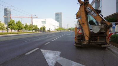 Varşova’da marszałkowska caddesi’nde 54 saatlik asfalt yenileme çalışması 2 Varsova da marsza kowska caddesi nde 54 saatlik asfalt yenileme calismasi 72352