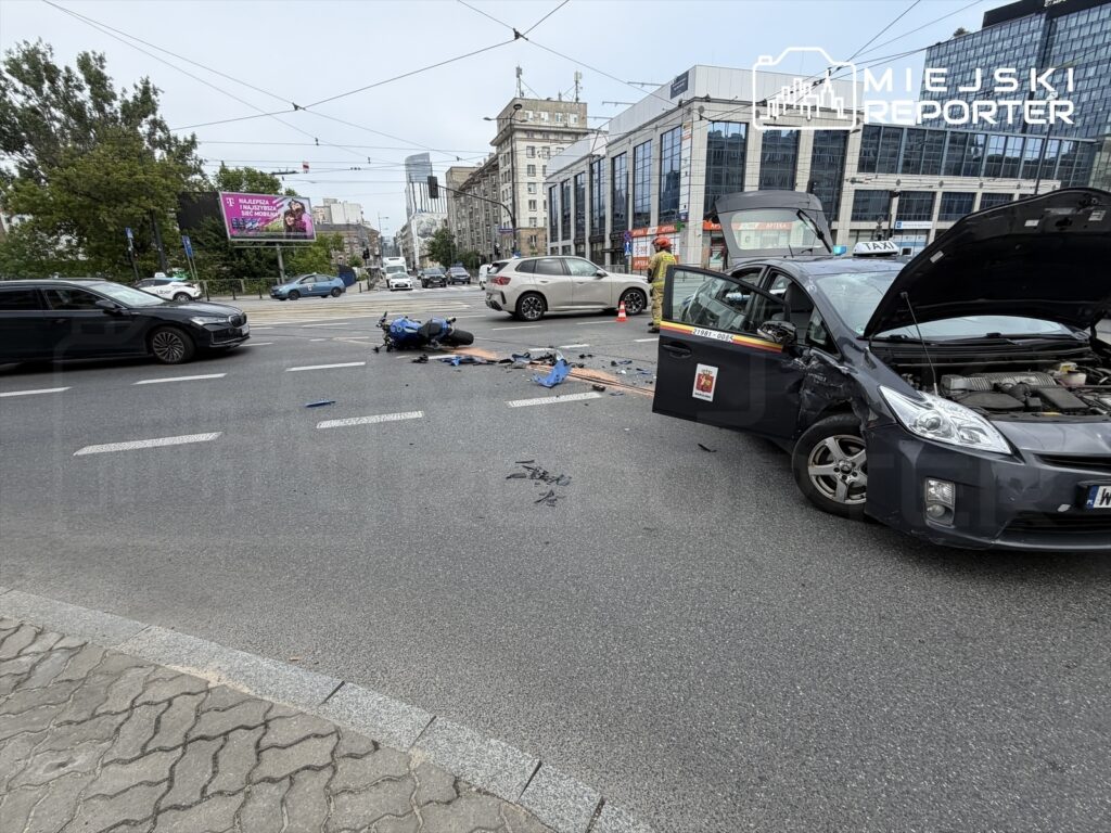 varsova da motosiklet ve ticari arac carpismasi bir yarali 70597