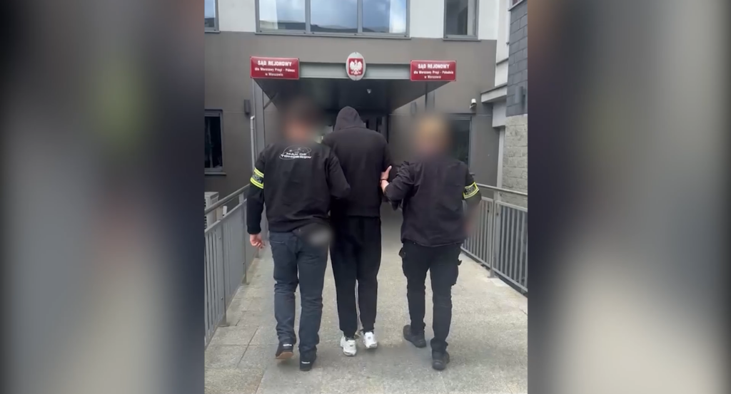 Varsova da sahte i hbarlarla kamu kurumlarini hedef alan suc orgutune operasyon 73411