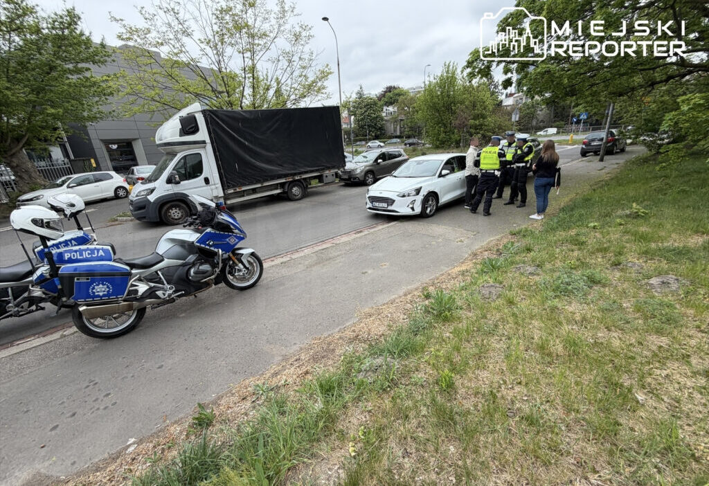 Varşova'da şüpheli trafik kazası: sürücü hakkında yasal i̇şlem başlatıldı 1 Varsova da supheli trafik kazasi surucu hakkinda yasal i slem baslatildi 69351