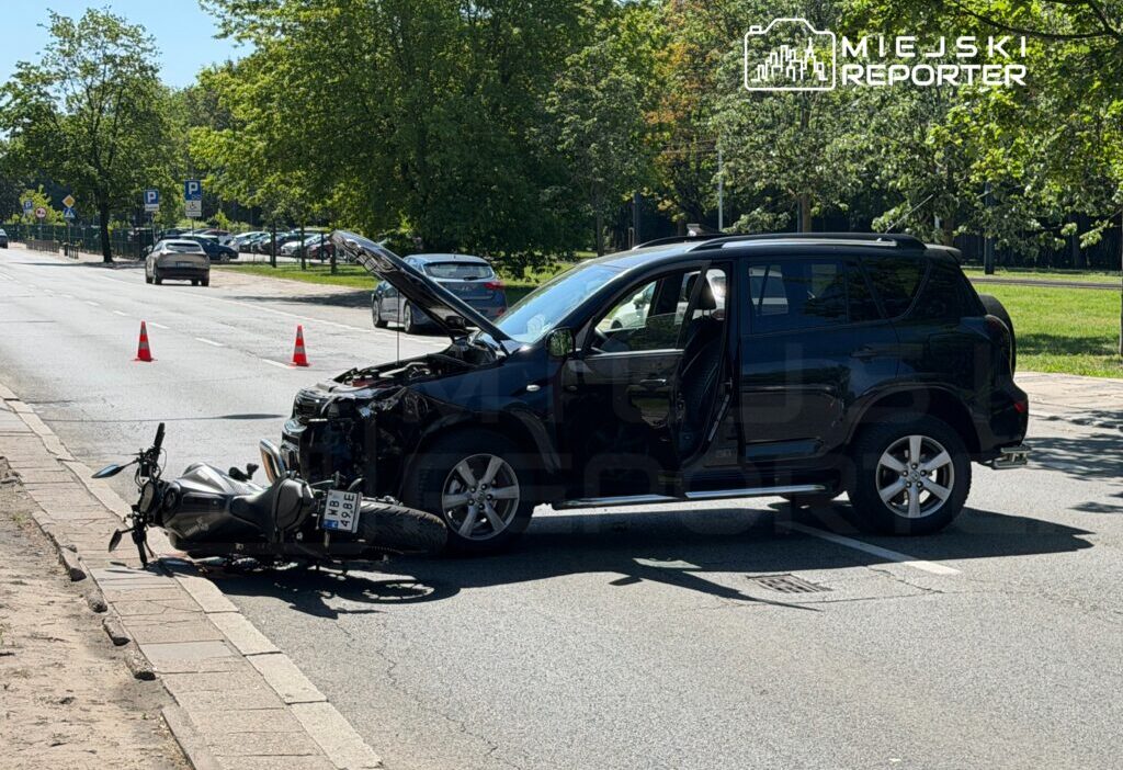 Varsova da trafik kazasi motosiklet ve otomobil carpisti 73147