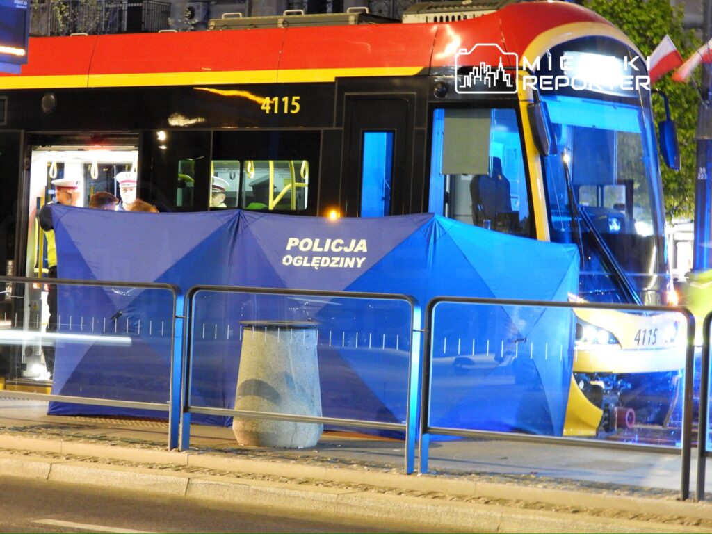 varsova da tramvay kazasi yaya hayatini kaybetti 68056