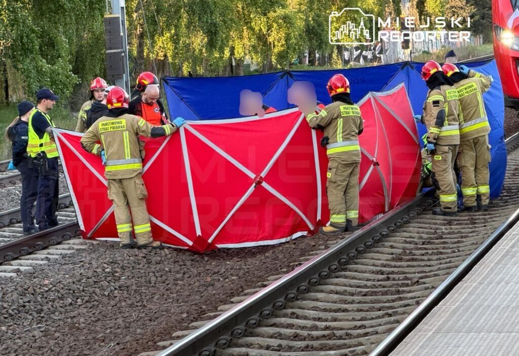 Varşova’da “tren sörfü” faciası: 16 yaşındaki genç hayatını kaybetti 1 Varsova da tren sorfu faciasi 16 yasindaki genc hayatini kaybetti 70753