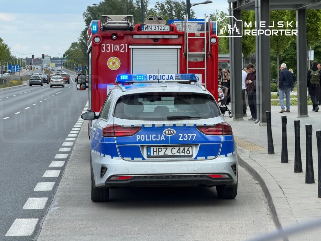 varsova metrosunda supheli paket alarmi i ki istasyon kapatildi 69908