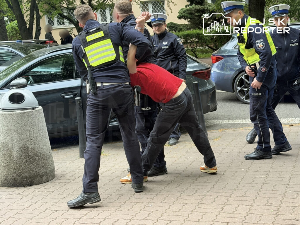 varsova ochota da alkollu surucuye vatandas mudahalesi 69326