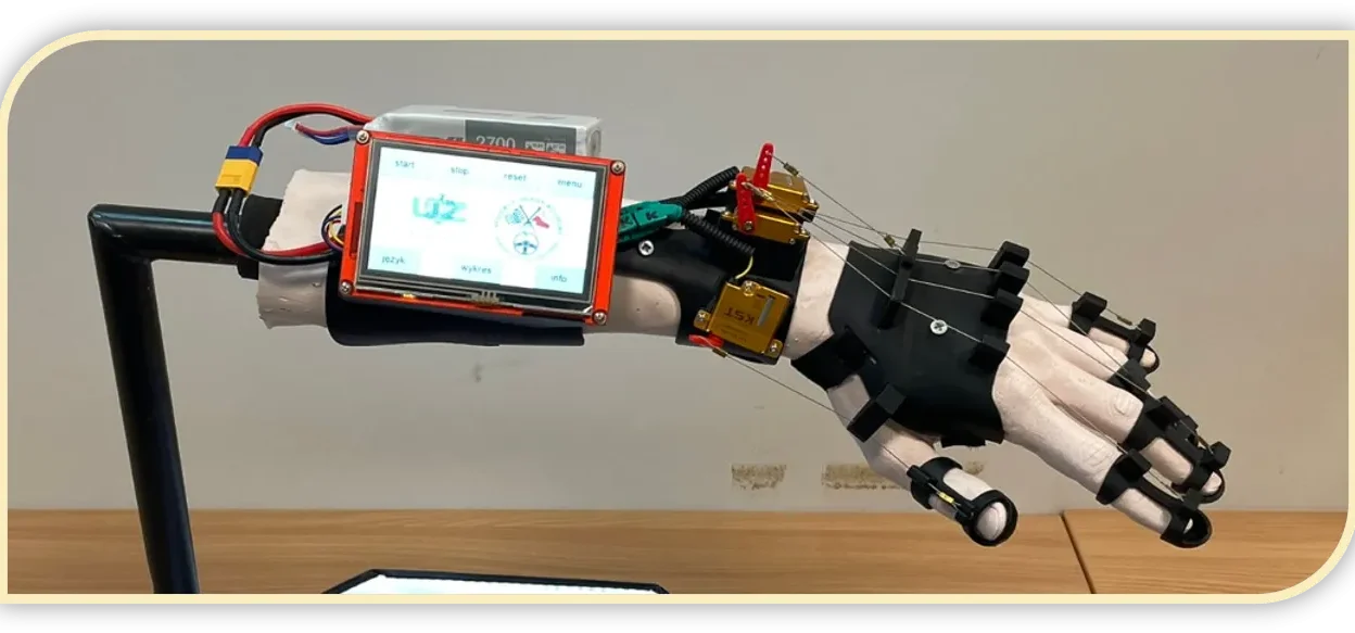 Zielona g ra universitesinde robotik rehabilitasyon cozumu gelistirildi 72343