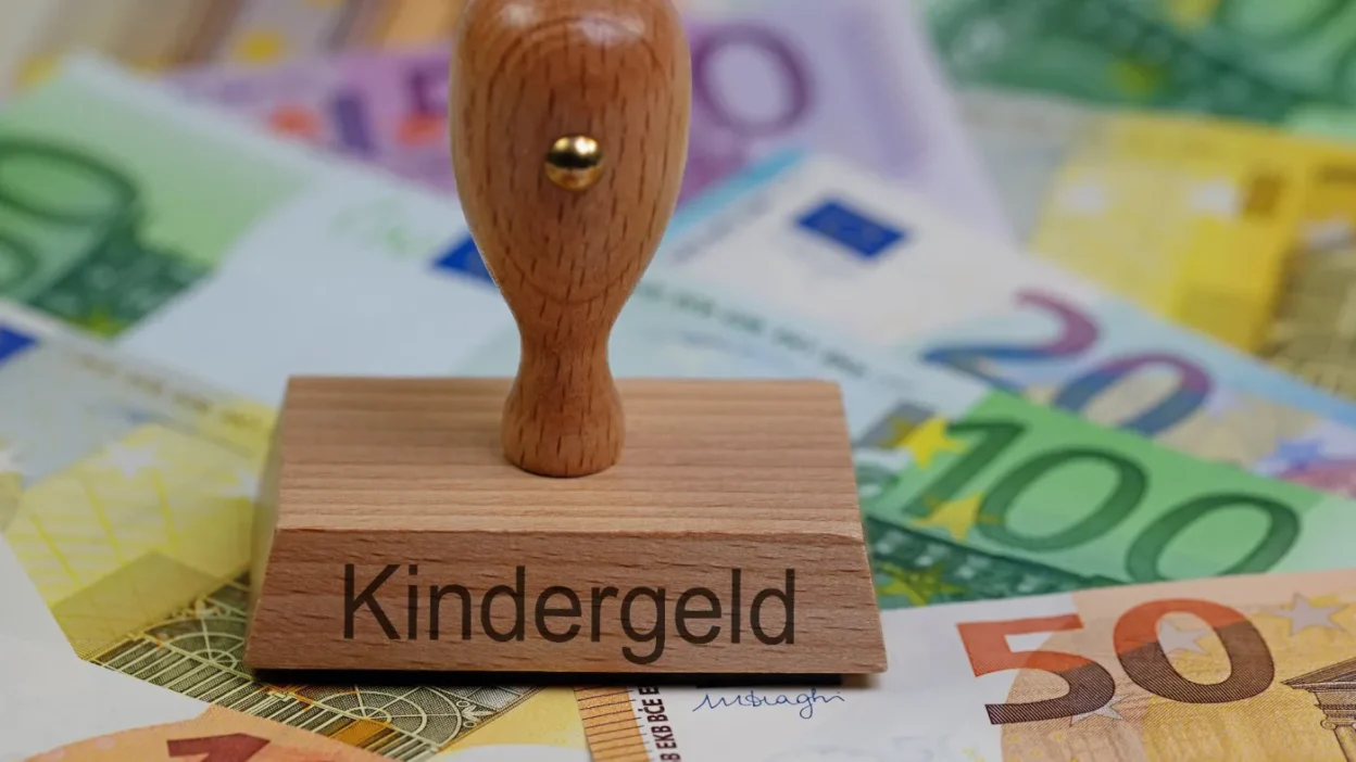Almanya’da aile yardımı kindergeld: 2026 yılı uygulamaları ve 800 plus ile koordinasyon 1 Almanya da aile yardimi kindergeld 2026 yili uygulamalari ve 800 plus ile koordinasyon 77087