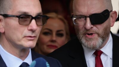 Avrupa parlamentosu'nun grzegorz braun hakkındaki dokunulmazlık kararı belçika'daki posta grevine takıldı 4 Avrupa parlamentosu nun grzegorz braun hakkindaki dokunulmazlik karari belcika daki posta grevine takildi 76430