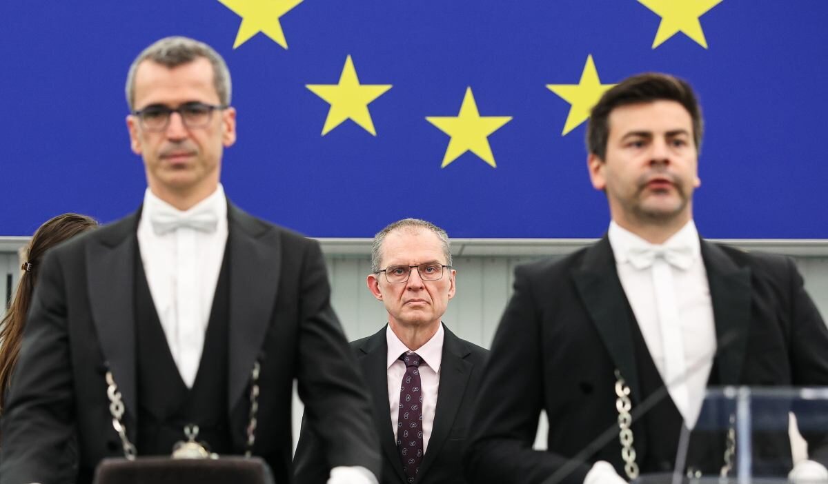 Belaruslu gazeteci andrzej poczobut sakharov dusunce ozgurlugu odulu nu teslim aldi 78039