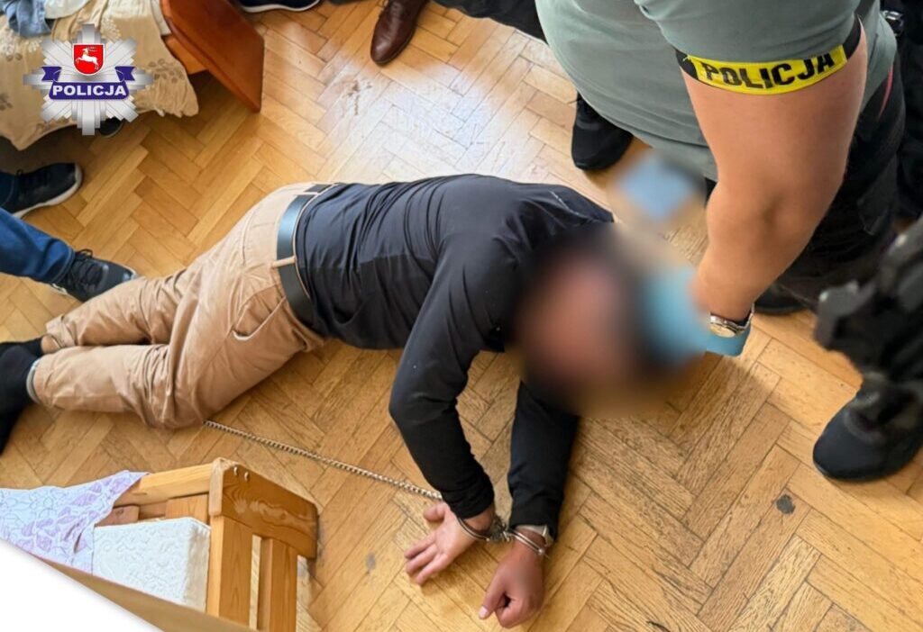 Biała podlaskiej’deki rus vatandaşı cinayetinin şüphelisi varşova yakınlarında yakalandı 1 Bia a podlaskiej deki rus vatandasi cinayetinin suphelisi varsova yakinlarinda yakalandi 78365