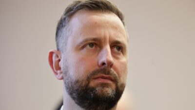 Cin de koma giren polonyali ogrenci i cin tahliye operasyonu 74350