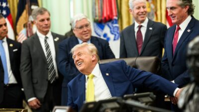 Donald trump ve cumhuriyetci kanattan i ki kez uygulanan azil kararlarinin i ptali i cin girisim 76303