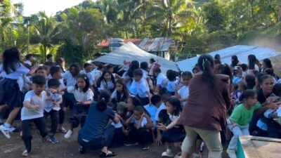 Filipinler'de şiddetli deprem: en az 17 can kaybı 4 Filipinler de siddetli deprem en az 17 can kaybi 75189