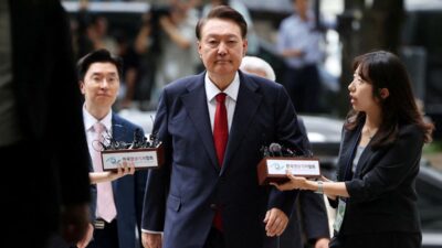 Güney kore’de eski devlet başkanı jun suk jeol’e "düşman lehine faaliyet"ten hapis cezası 4 Guney kore de eski devlet baskani jun suk jeol e dusman lehine faaliyet ten hapis cezasi 76361