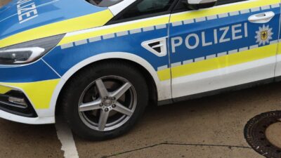 Hamburg havalimani nda guvenlik operasyonu ucuslar durduruldu 76314