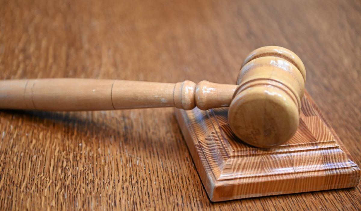 İngiltere’de 18 yaşındaki üniversite öğrencisini öldüren saldırgana müebbet hapis cezası 1 I ngiltere de 18 yasindaki universite ogrencisini olduren saldirgana muebbet hapis cezasi 74174