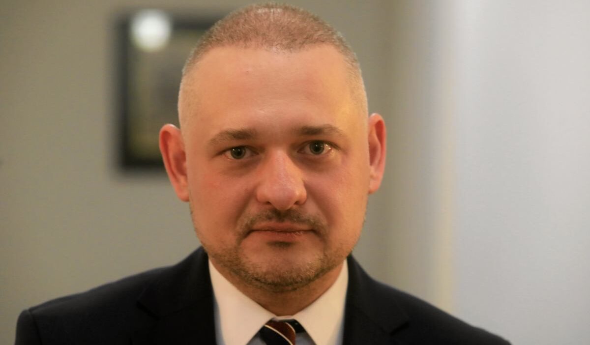 Koalicja obywatelska’da yolsuzluk soruşturmaları nedeniyle görev değişiklikleri 1 Koalicja obywatelska da yolsuzluk sorusturmalari nedeniyle gorev degisiklikleri 77363